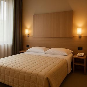 Camera con letto king size